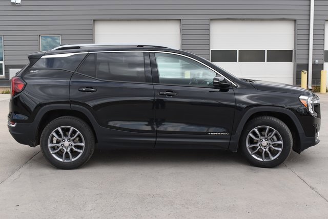 2024 Gmc Terrain SLT photo 4