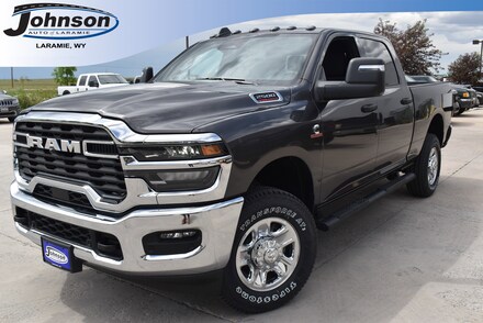 2025 Ram 2500 TRADESMAN CREW CAB 4X4 6'4 BOX Pickup
