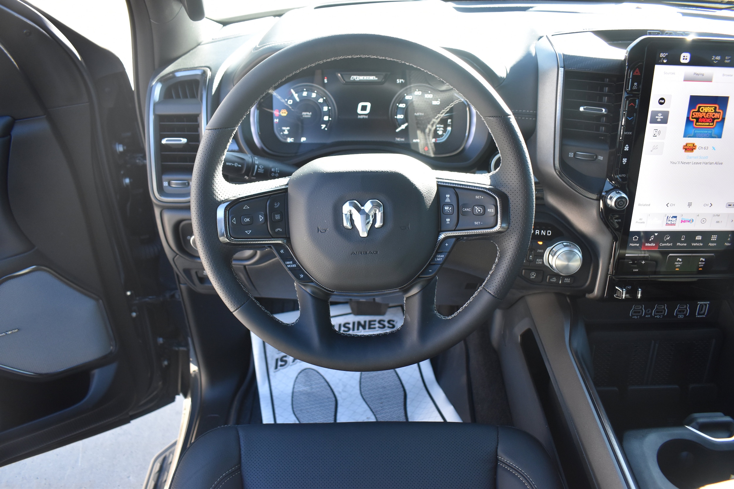 2026 RAM 1500 Rebel - Photo 18