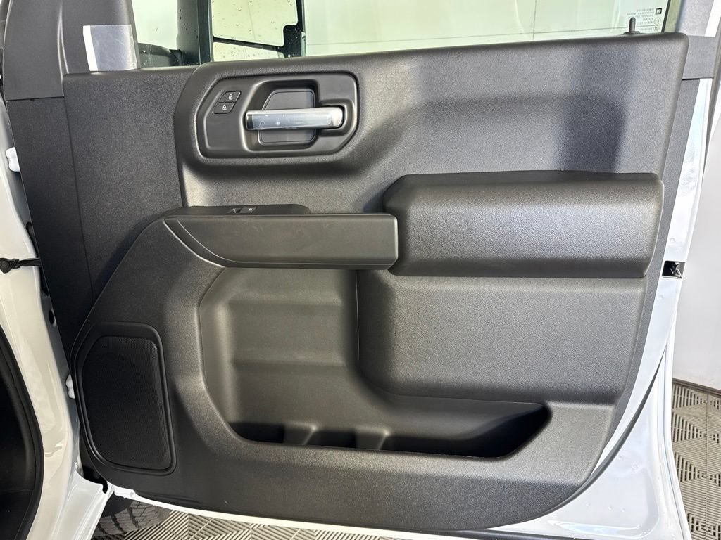 2026 GMC Sierra 3500HD Pro - Photo 38