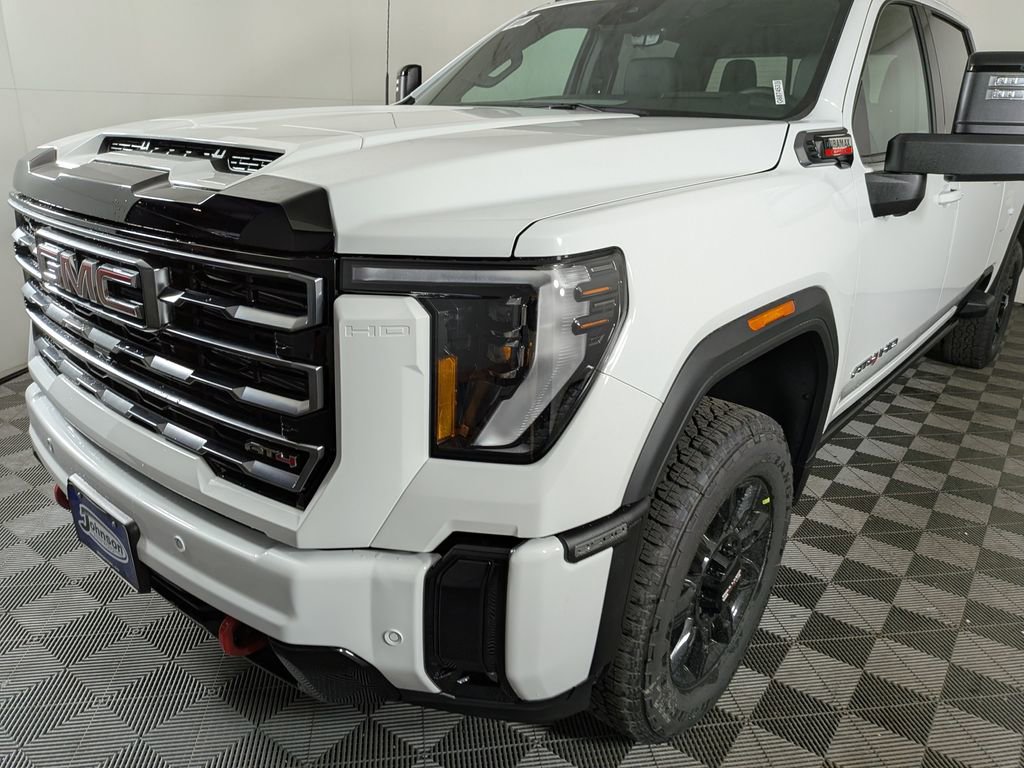 2026 GMC Sierra 2500HD AT4 - Photo 10