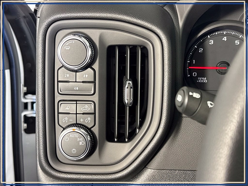 2026 GMC Sierra 2500HD Pro - Photo 19