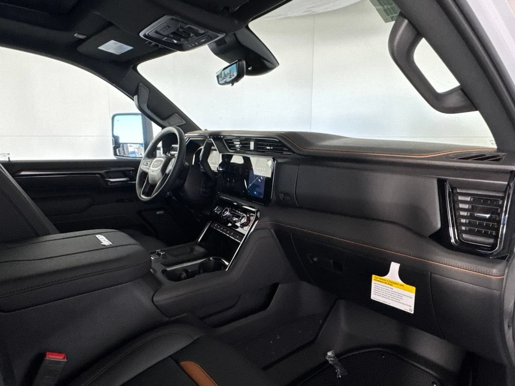 2026 GMC Sierra 3500HD AT4 - Photo 41