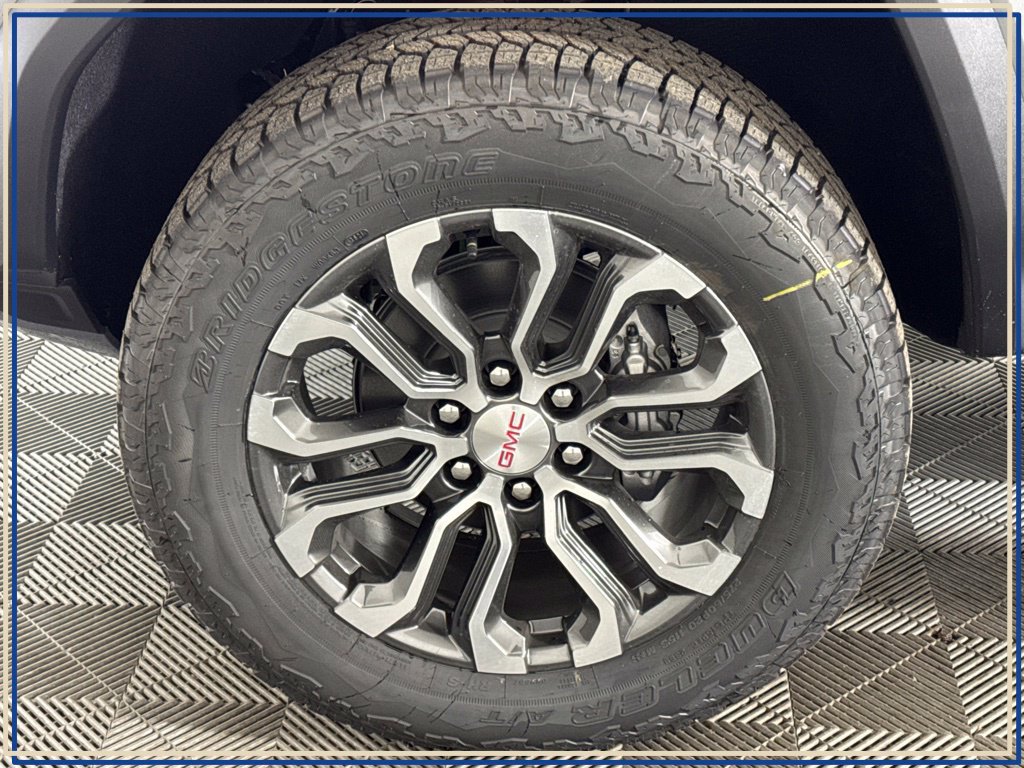 2026 GMC Canyon Denali - Photo 12