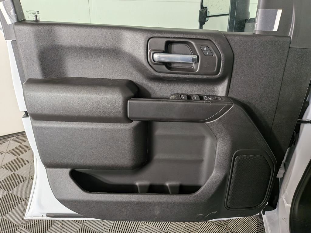 2025 GMC Sierra 3500HD Pro - Photo 12