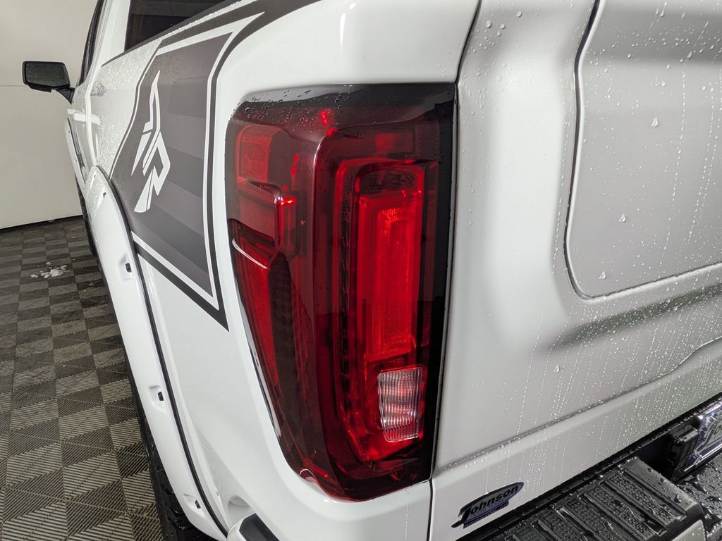 2026 GMC Sierra 1500 AT4 - Photo 11