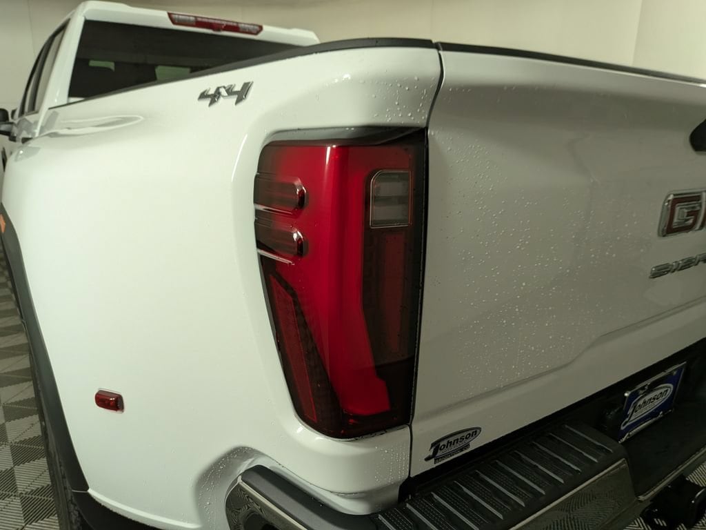 2026 GMC Sierra 3500HD Pro - Photo 10
