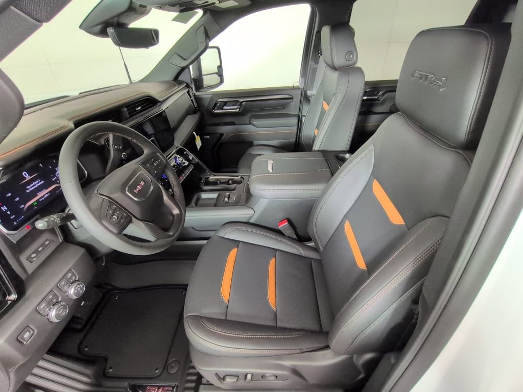 2026 GMC Sierra 2500HD AT4 - Photo 11