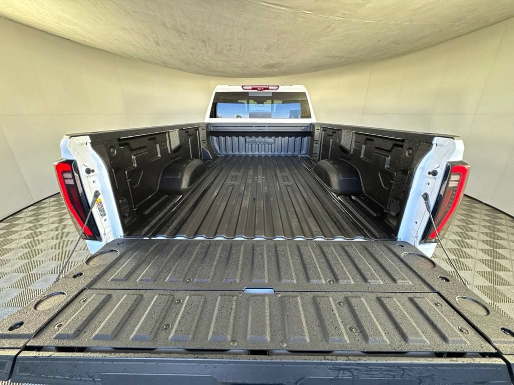 2026 GMC Sierra 3500HD AT4 - Photo 39