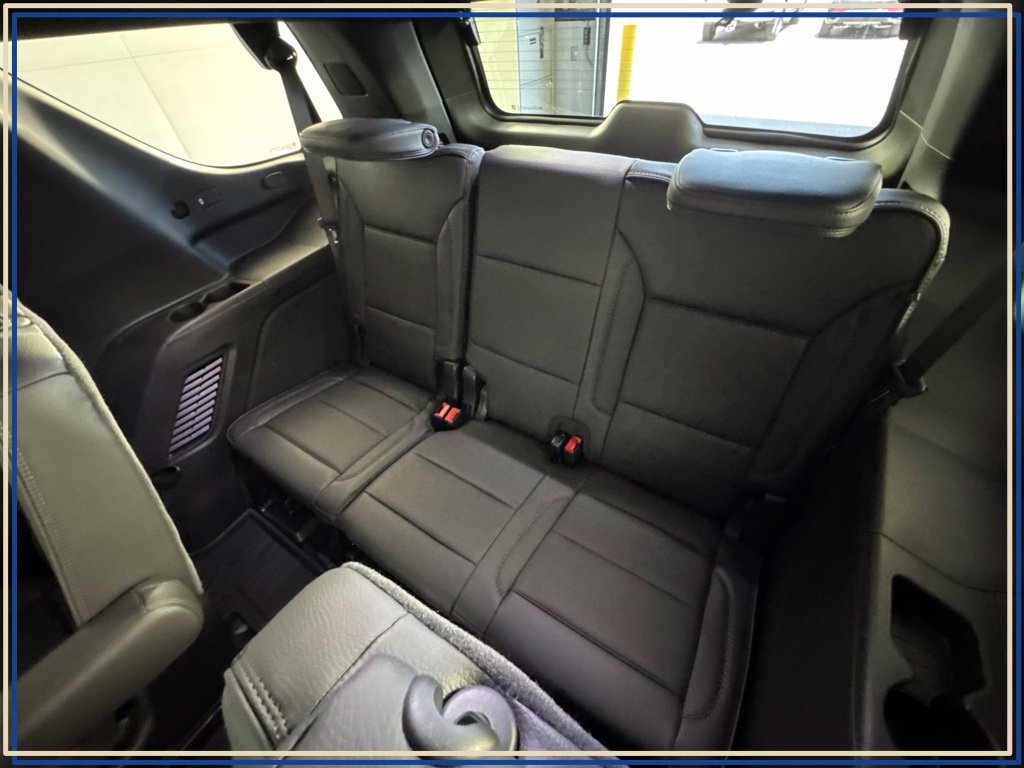 2026 GMC Yukon Denali - Photo 31