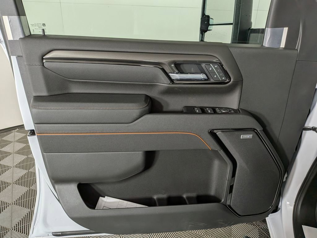 2026 GMC Sierra 2500HD AT4 - Photo 13