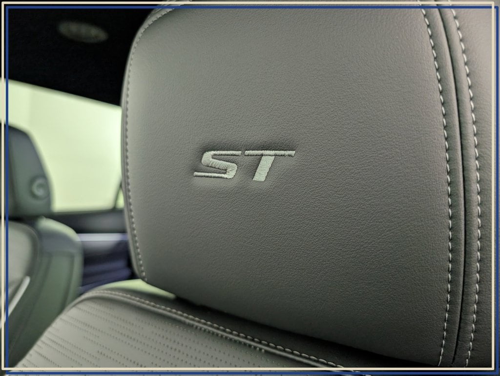 2026 Buick Enclave Sport Touring - Photo 17
