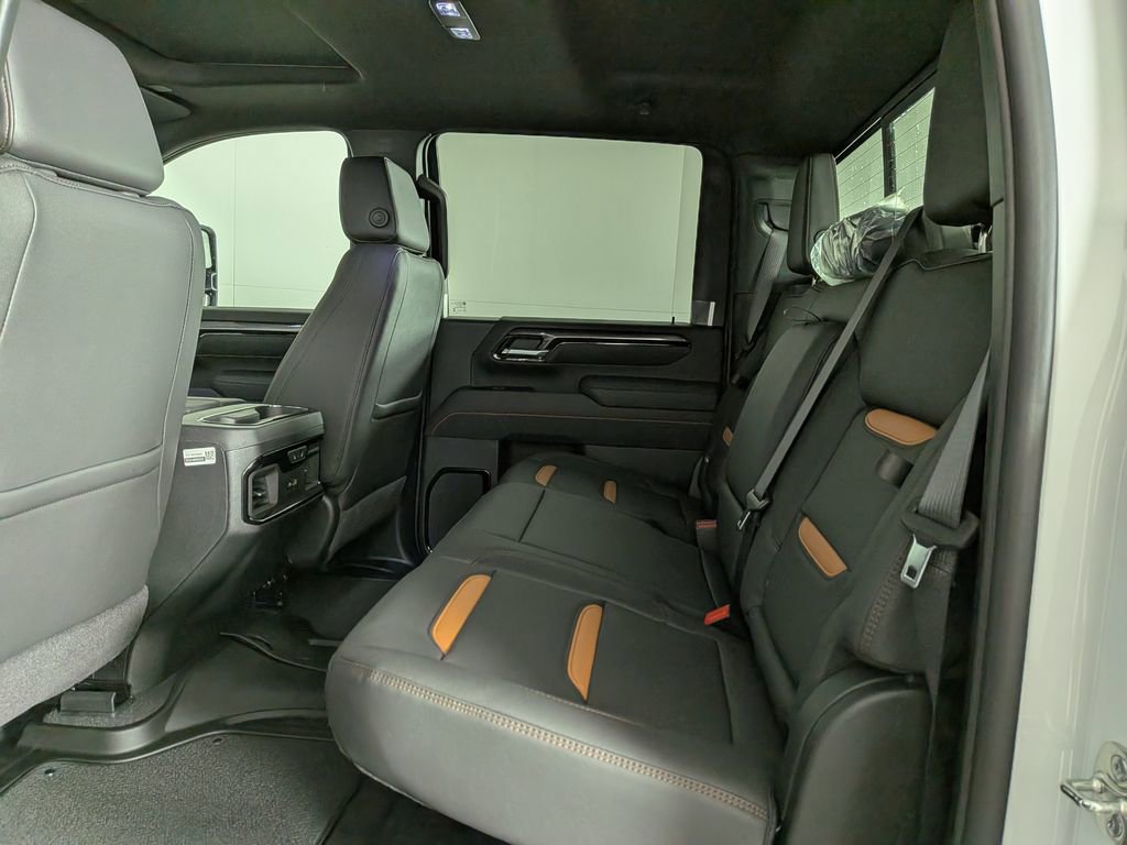 2026 GMC Sierra 2500HD AT4 - Photo 30