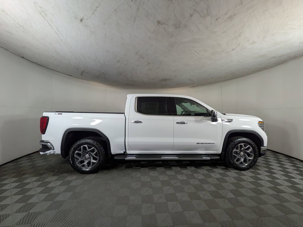 2026 GMC Sierra 1500 SLT - Photo 6