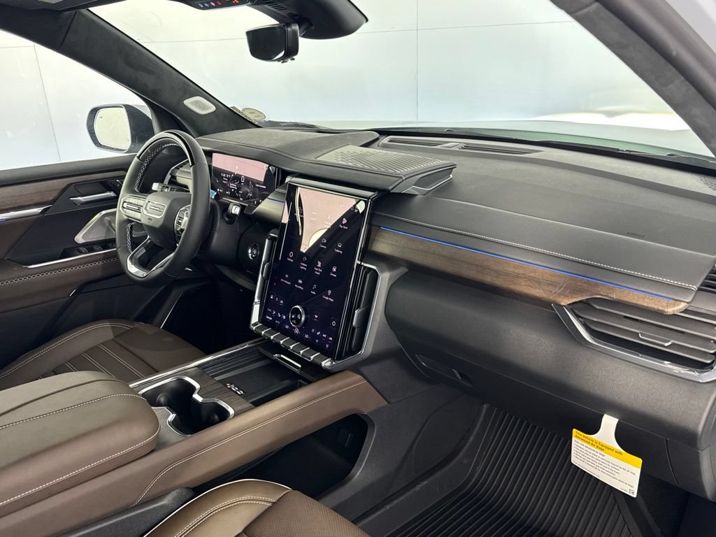 2027 GMC Acadia Denali Ultimate - Photo 38