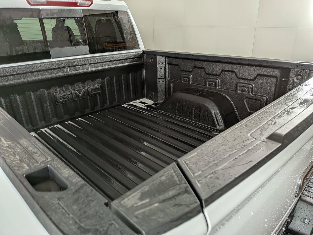 2026 GMC Sierra 1500 SLT - Photo 11