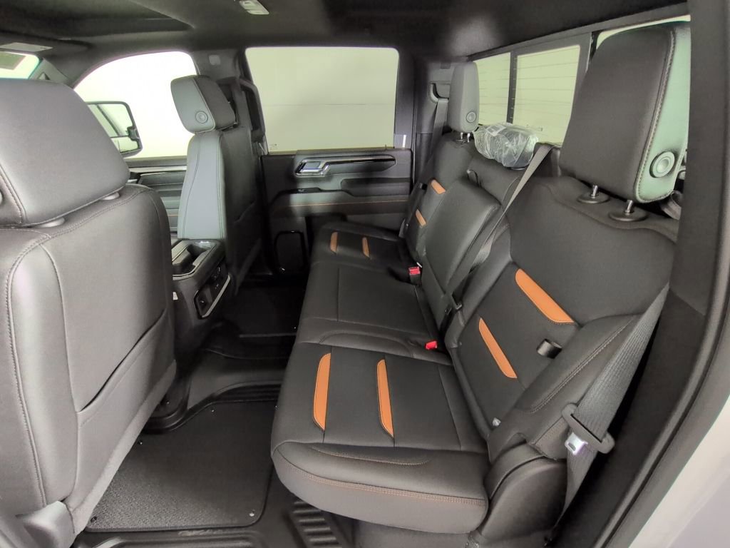 2026 GMC Sierra 2500HD AT4 - Photo 23