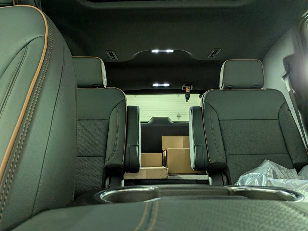 2026 GMC Yukon AT4 - Photo 31