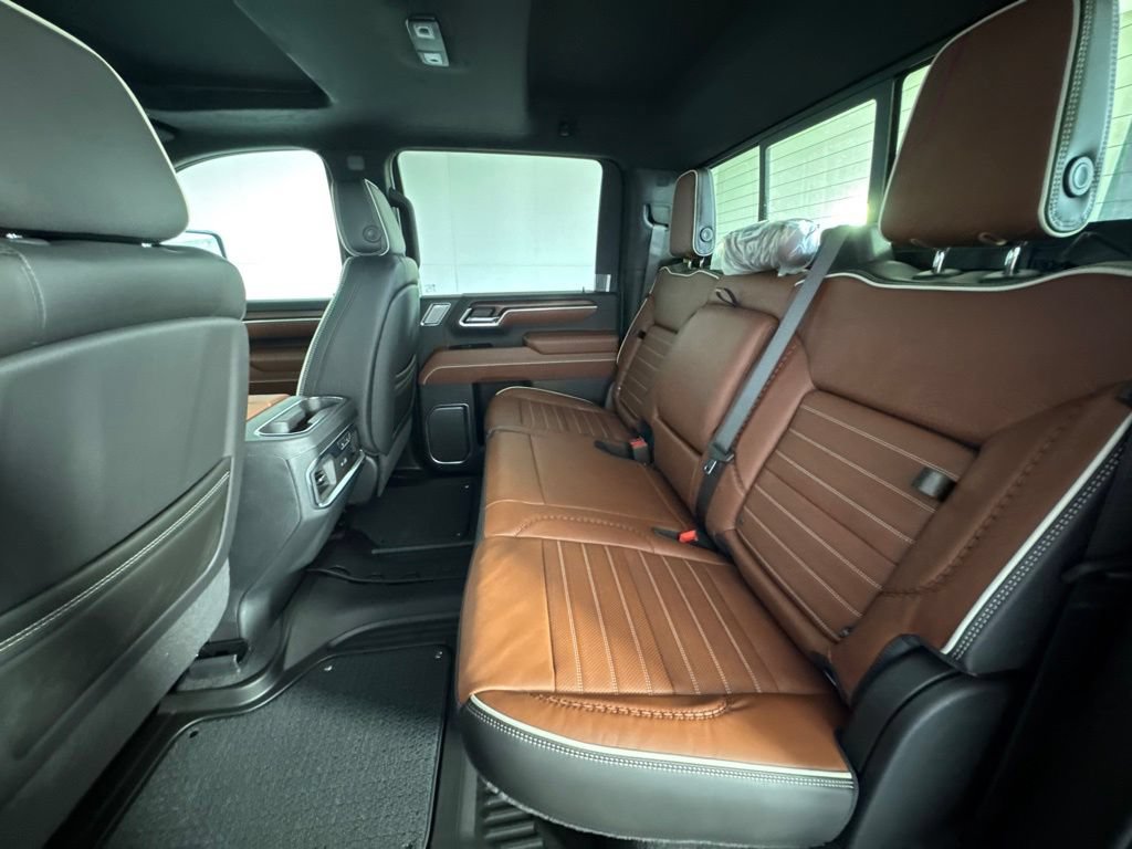 2026 GMC Sierra 3500HD Denali Ultimate - Photo 27
