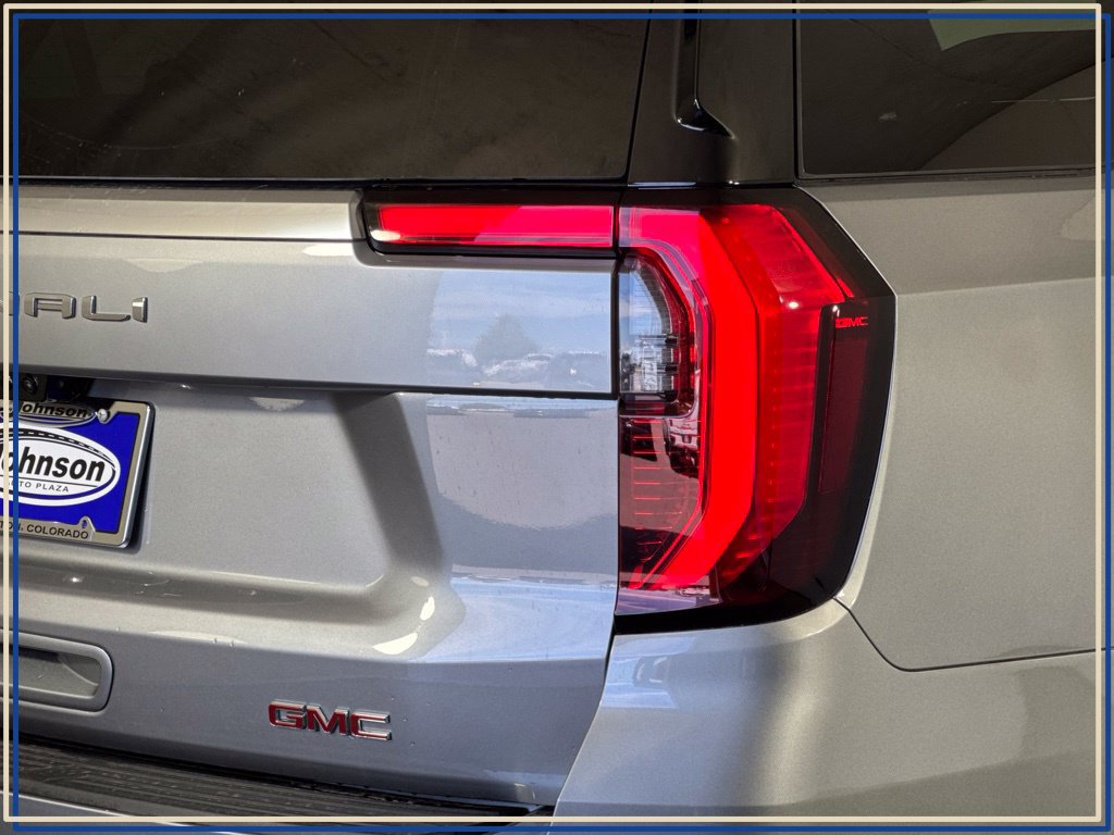 2026 GMC Yukon Denali - Photo 7