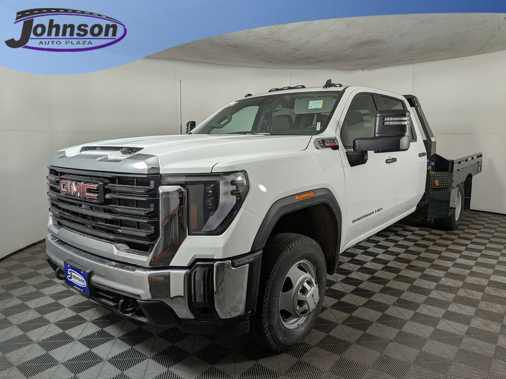 2025 GMC Sierra 4WD Crew Cab Standard Box Pro's photo