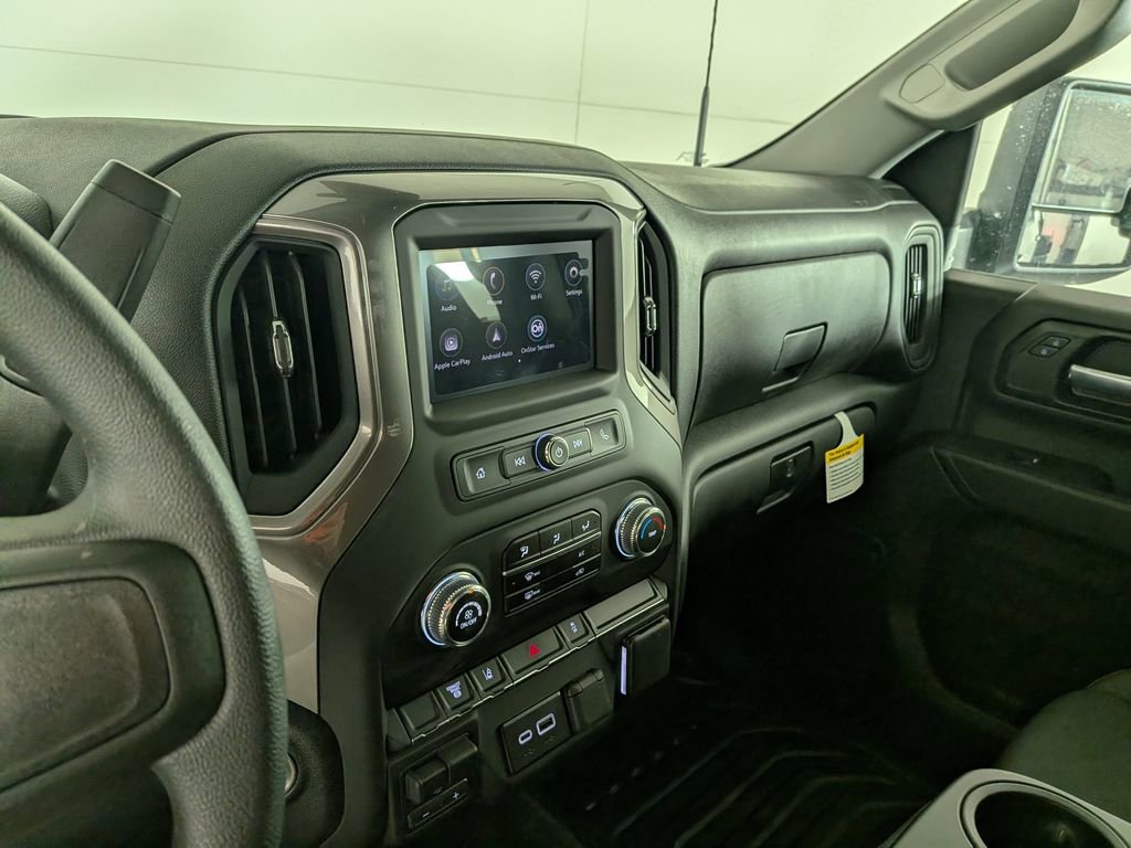 2025 GMC Sierra 3500HD Pro - Photo 17