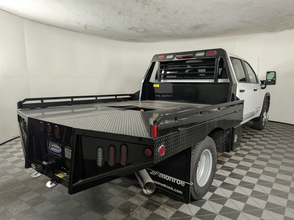 2025 GMC Sierra 3500HD Pro - Photo 7