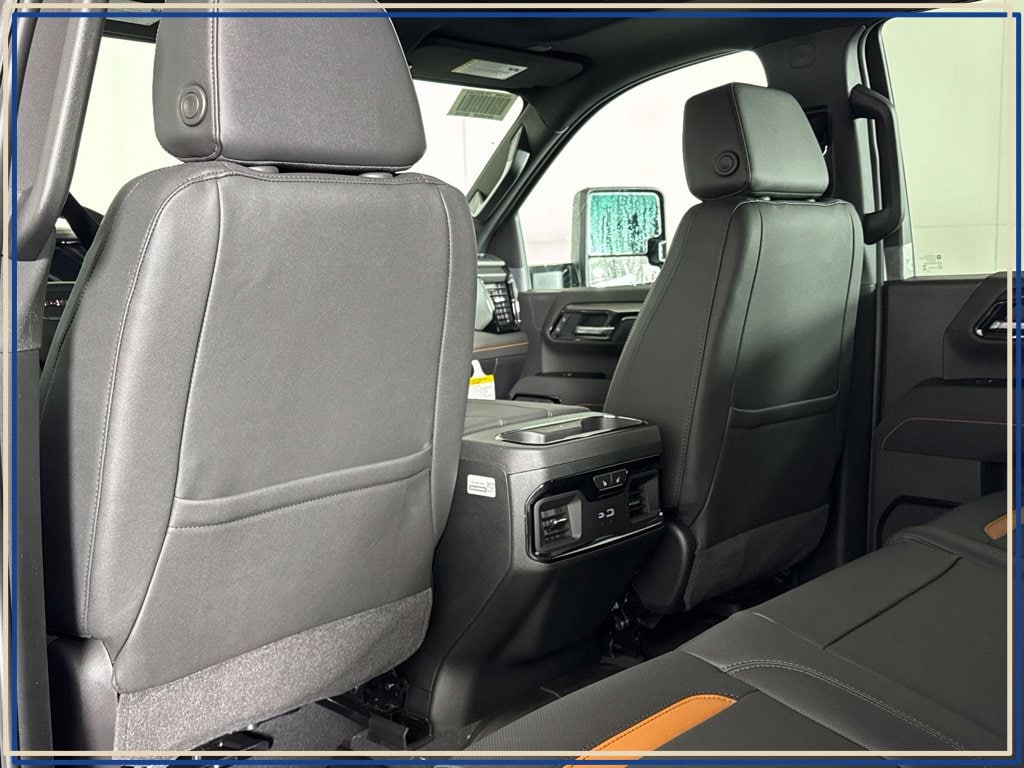2026 GMC Sierra 2500HD AT4 - Photo 34
