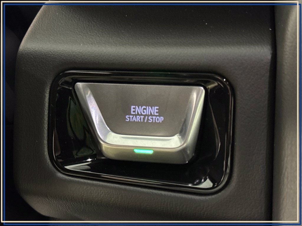 2026 GMC Yukon Denali - Photo 21