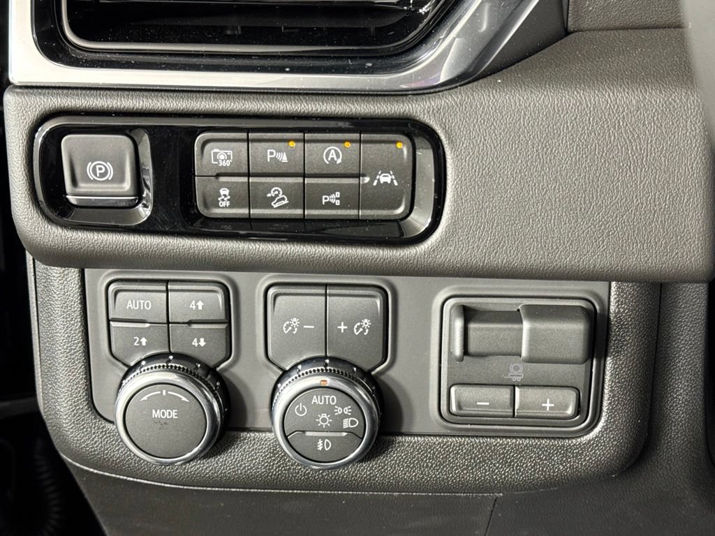 2026 GMC Yukon XL Elevation - Photo 13
