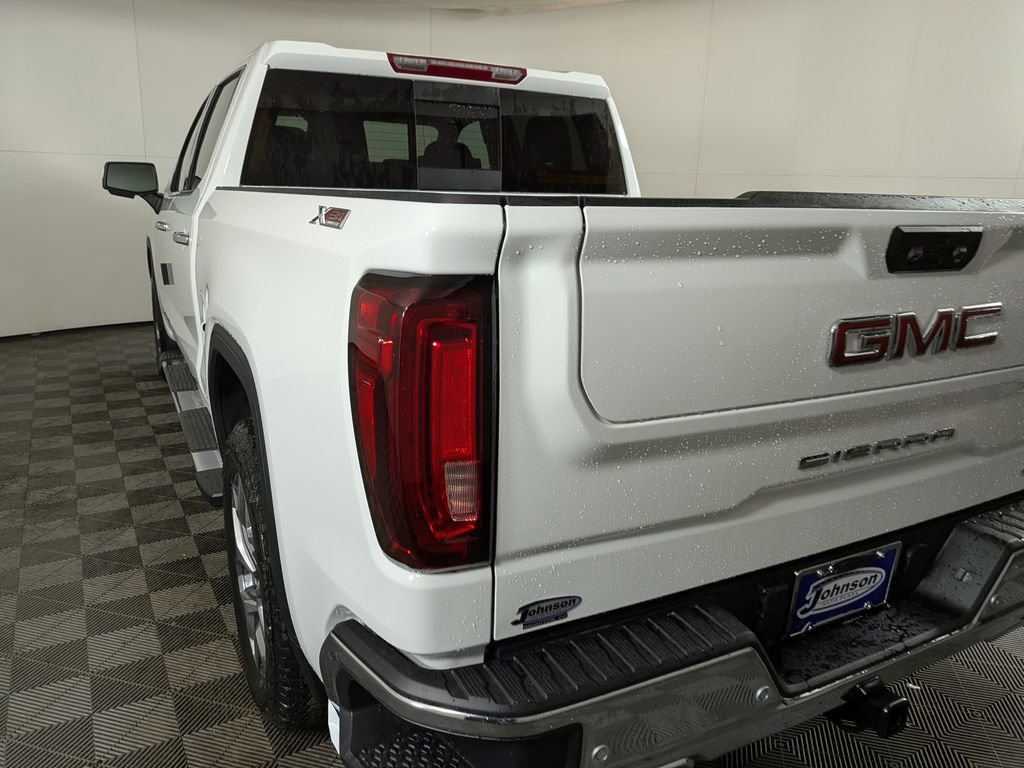 2026 GMC Sierra 1500 SLT - Photo 10