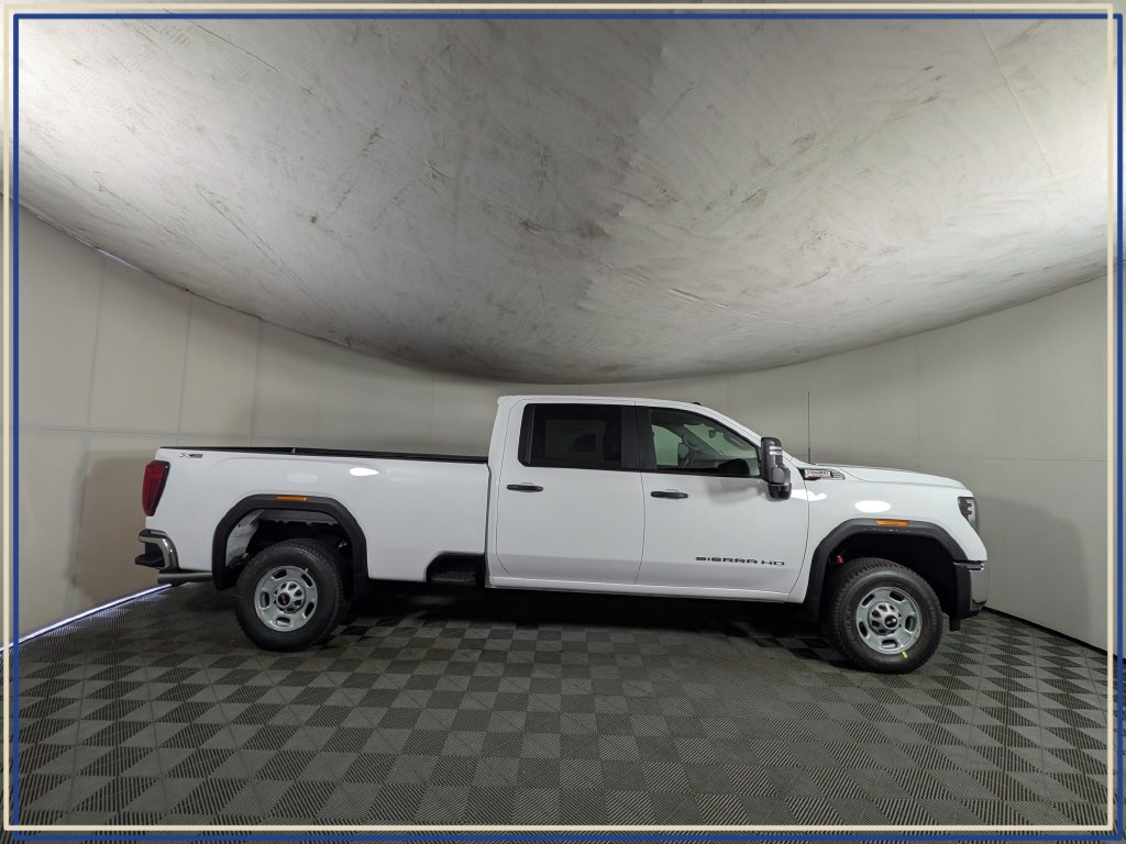 2026 GMC Sierra 2500HD Pro - Photo 6