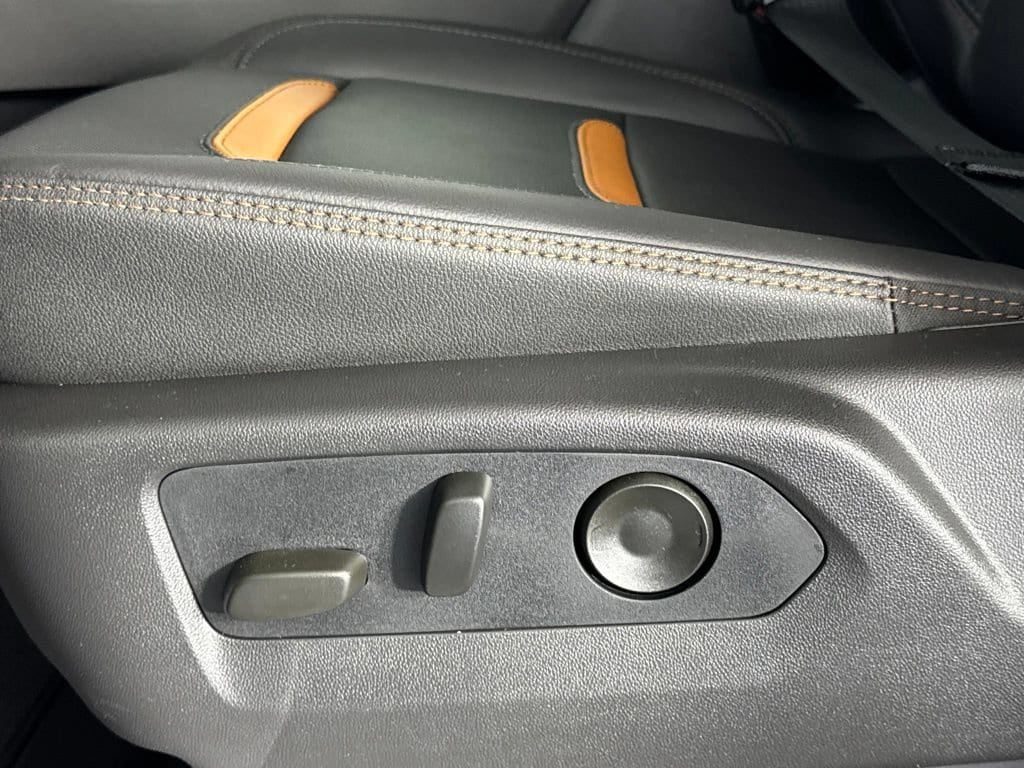 2026 GMC Sierra 3500HD AT4 - Photo 30