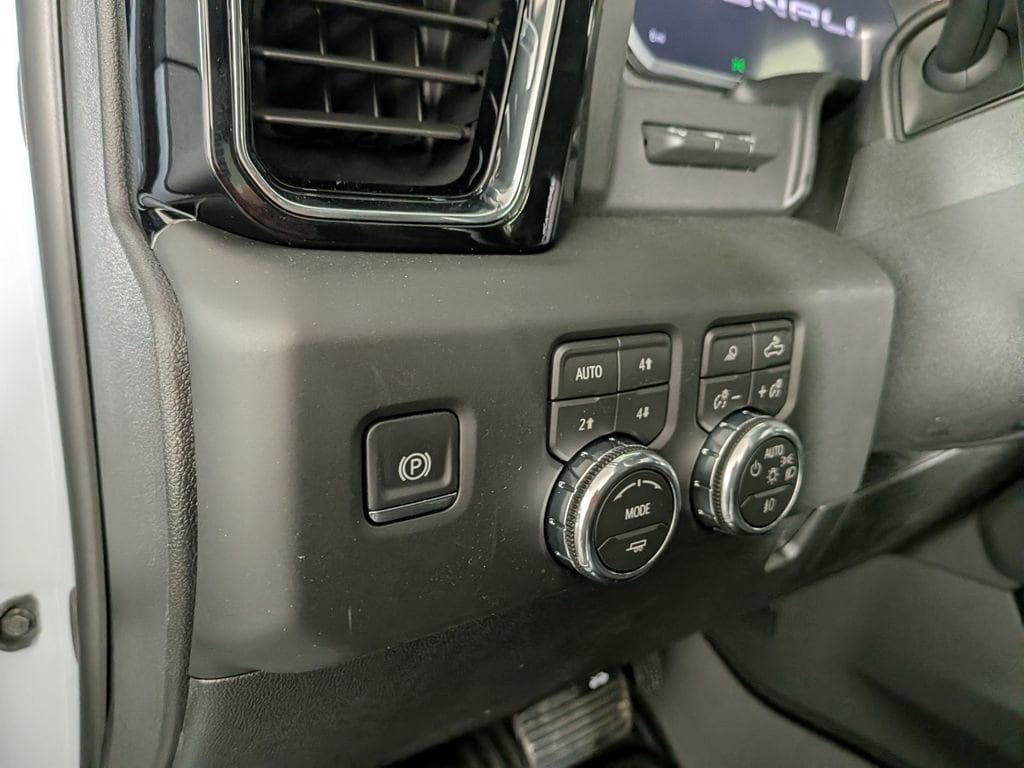 2026 GMC Sierra 2500HD Denali - Photo 18