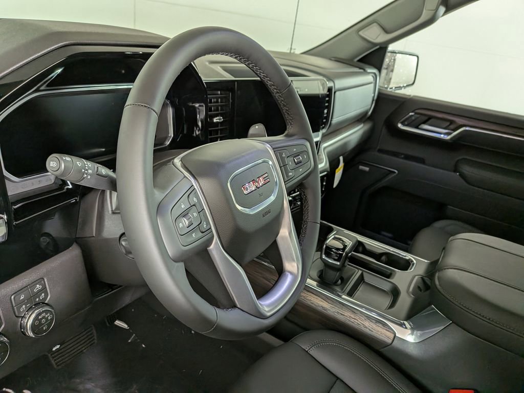 2026 GMC Sierra 1500 SLT - Photo 17