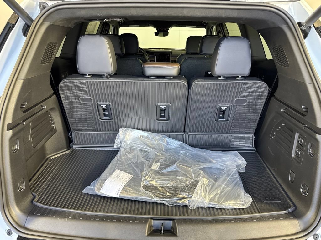 2027 GMC Acadia Denali Ultimate - Photo 36