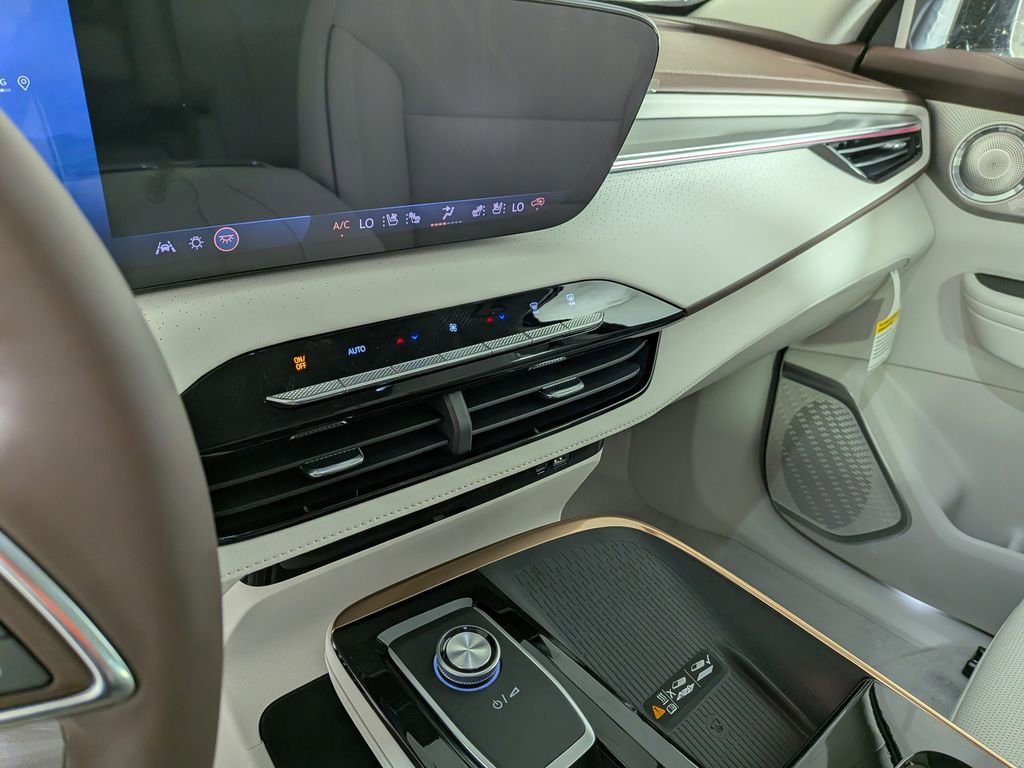 2026 Buick Enclave Avenir - Photo 25
