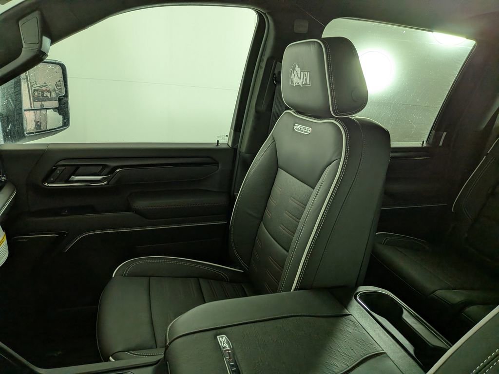 2026 GMC Sierra 2500HD AT4X - Photo 27