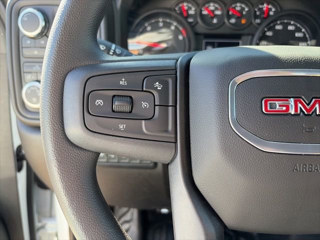2026 GMC Sierra 3500 Chassis Cab Pro - Photo 16