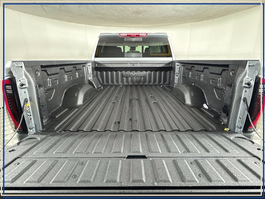 2026 GMC Sierra 2500HD AT4 - Photo 11