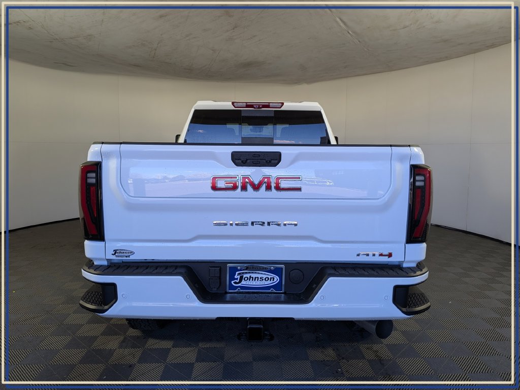 2026 GMC Sierra 2500HD AT4 - Photo 8