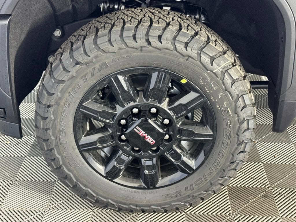 2026 GMC Sierra 3500HD AT4 - Photo 15