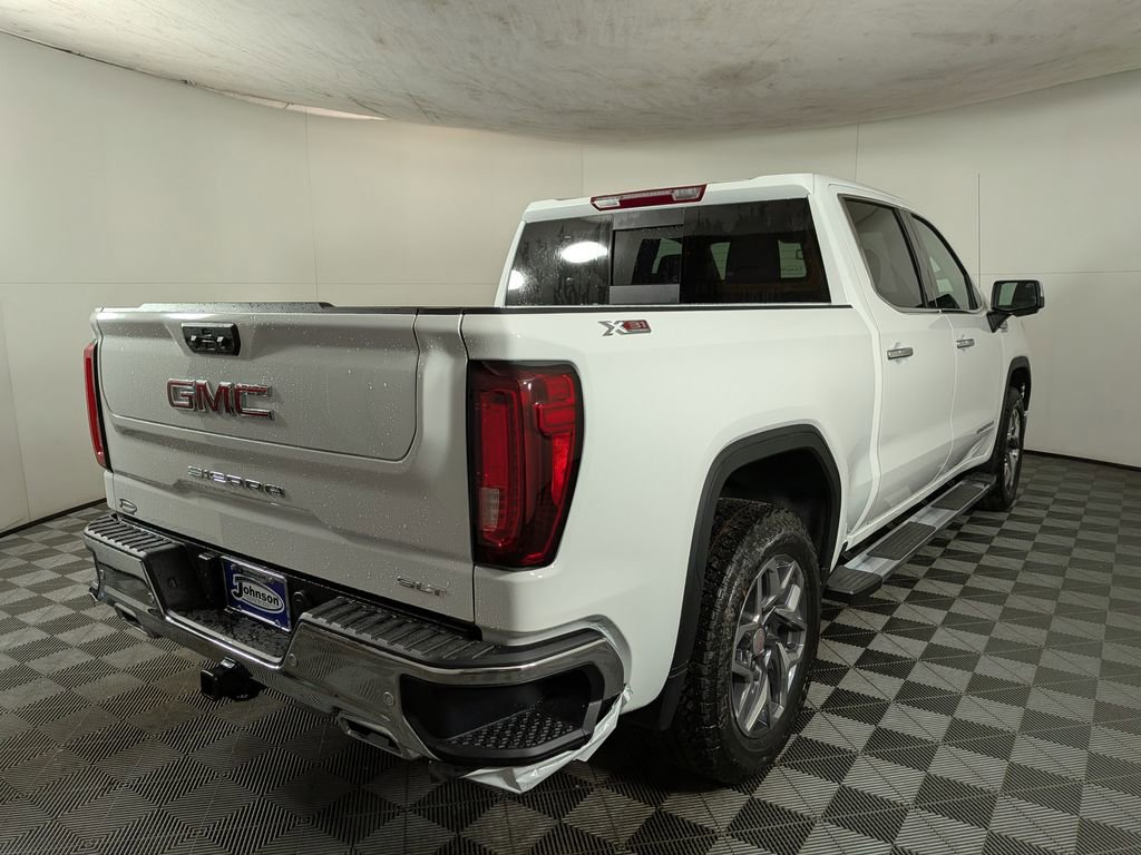 2026 GMC Sierra 1500 SLT - Photo 7