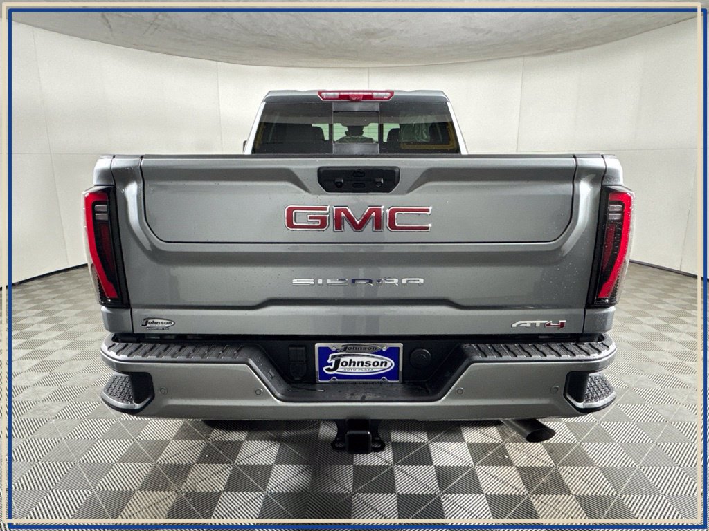 2026 GMC Sierra 2500HD AT4 - Photo 8