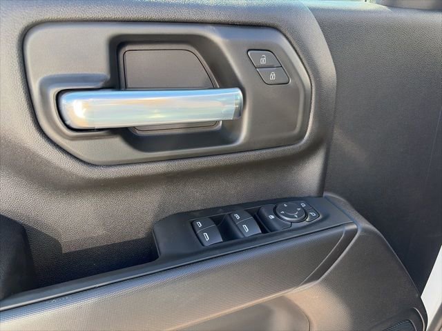 2026 GMC Sierra 3500 Chassis Cab Pro - Photo 19