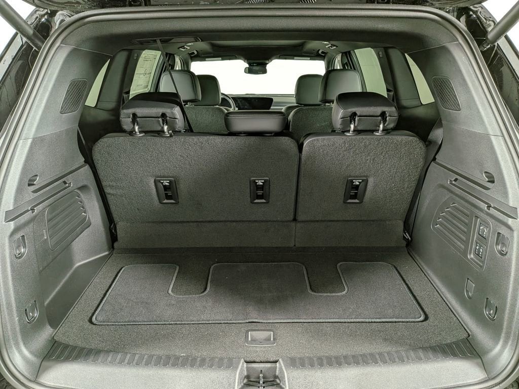 2025 Buick Enclave Sport Touring - Photo 10
