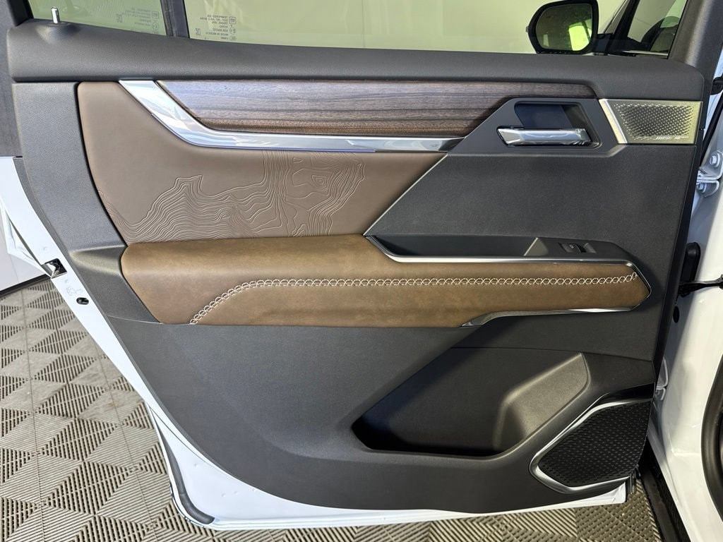 2027 GMC Acadia Denali Ultimate - Photo 34