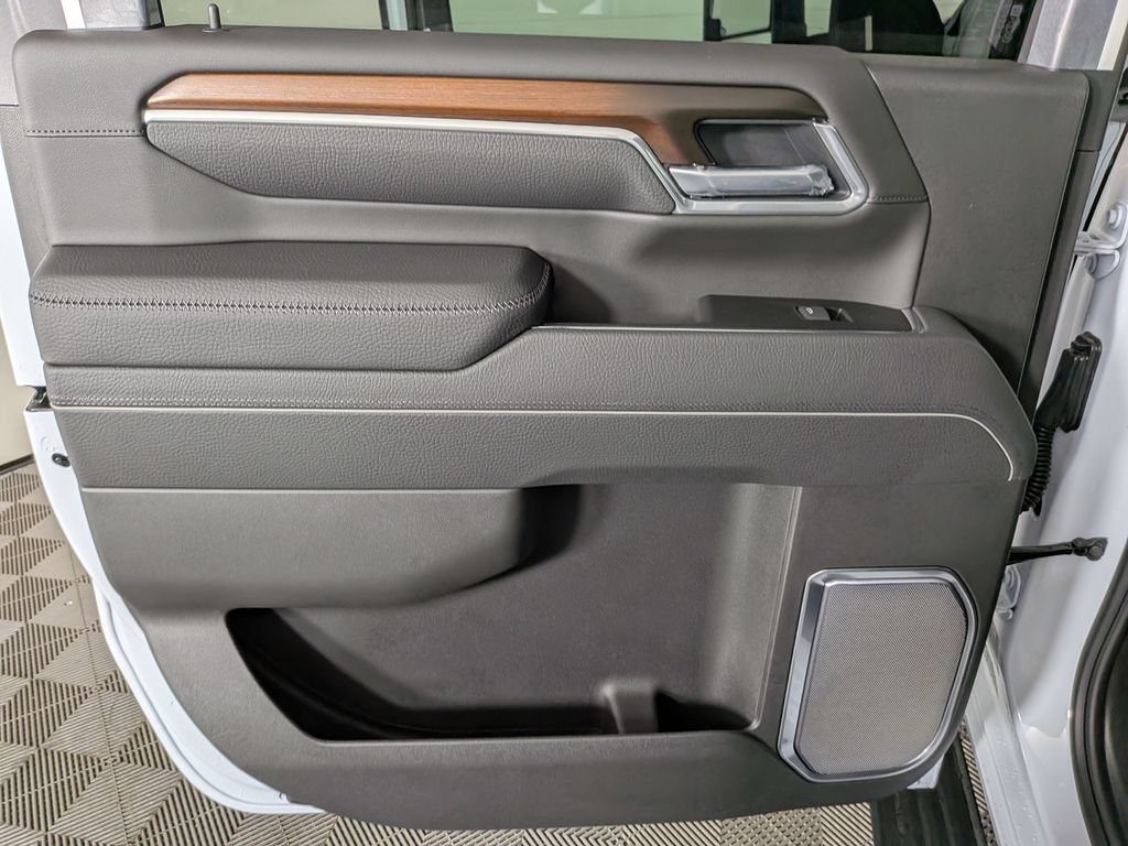 2026 GMC Sierra 2500HD Denali - Photo 28