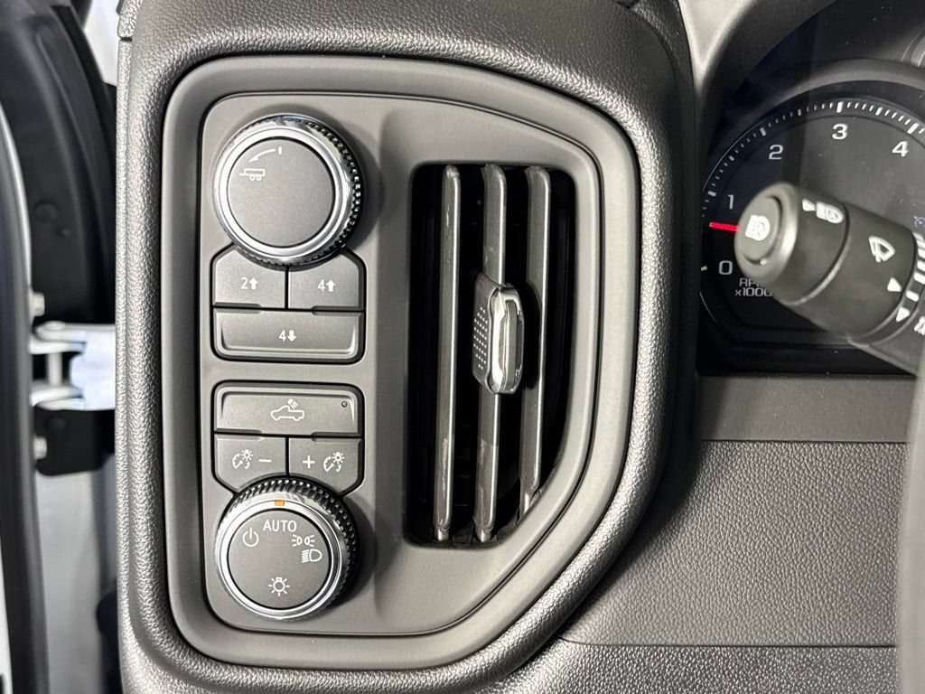 2026 GMC Sierra 2500HD Pro - Photo 19
