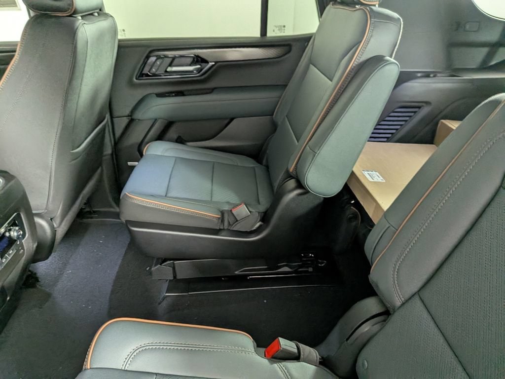 2026 GMC Yukon AT4 - Photo 35